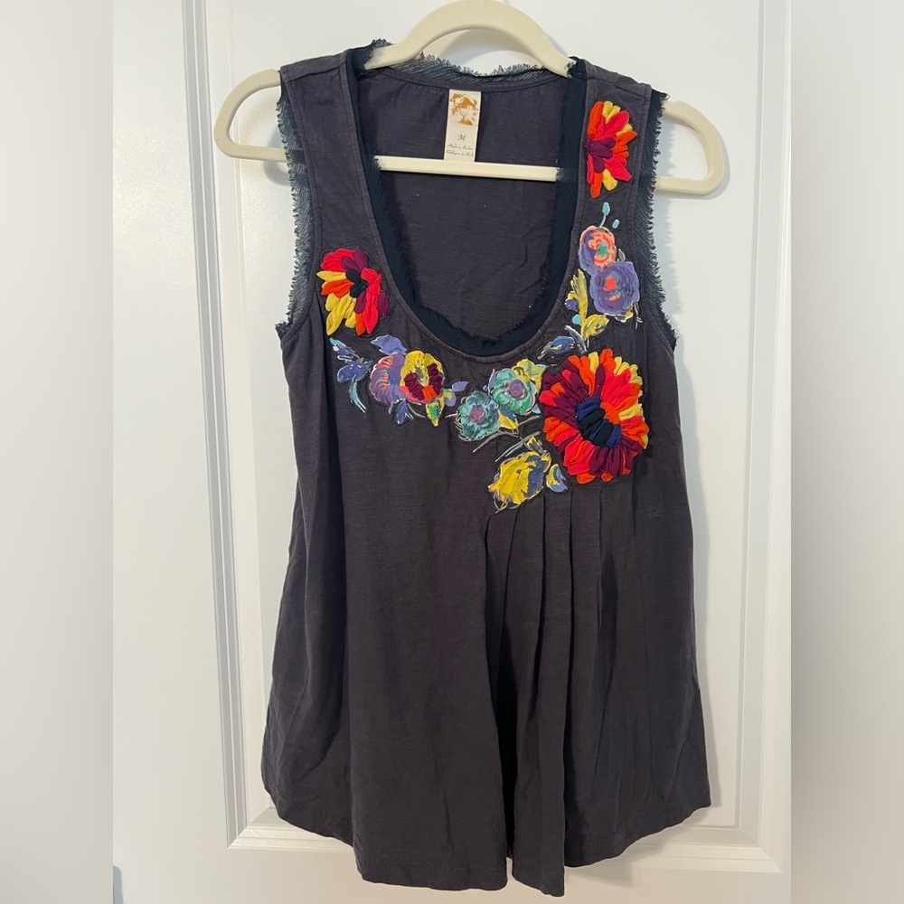 Anthropologie Embroidered Floral Appliqué Sleeveless Top - M